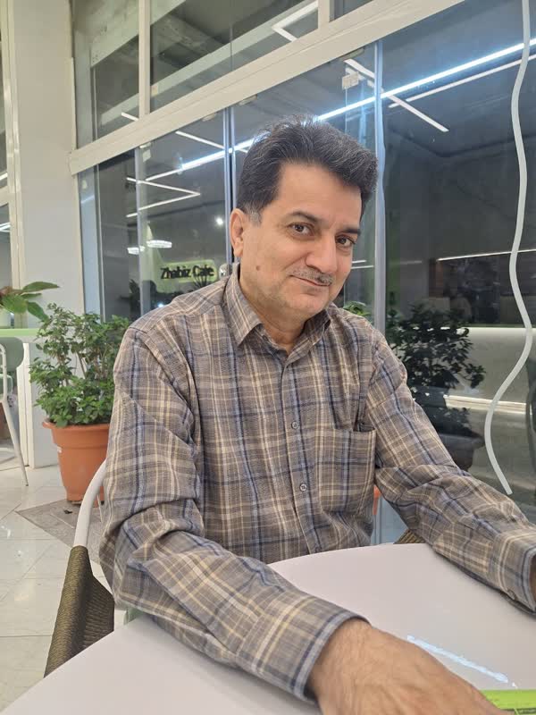 استاد نیکخواه
